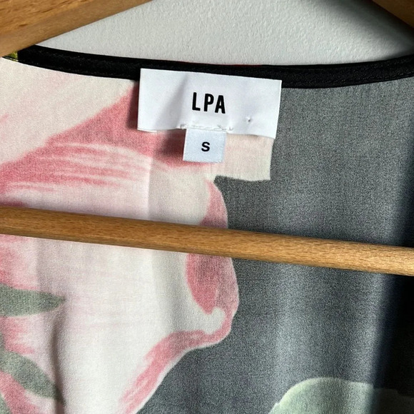 LPA  189 silk Dress in Black Rose - Picture 7 of 14